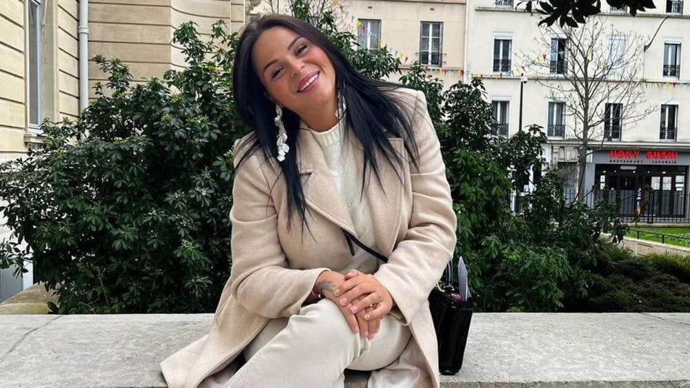 Sarah Fraisou : en larmes, elle annonce la mort de son cousin