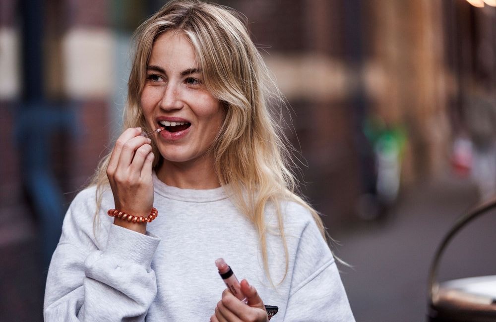 Maquillage des lèvres : la technique qui s'adapte (enfin) à la forme de votre visage