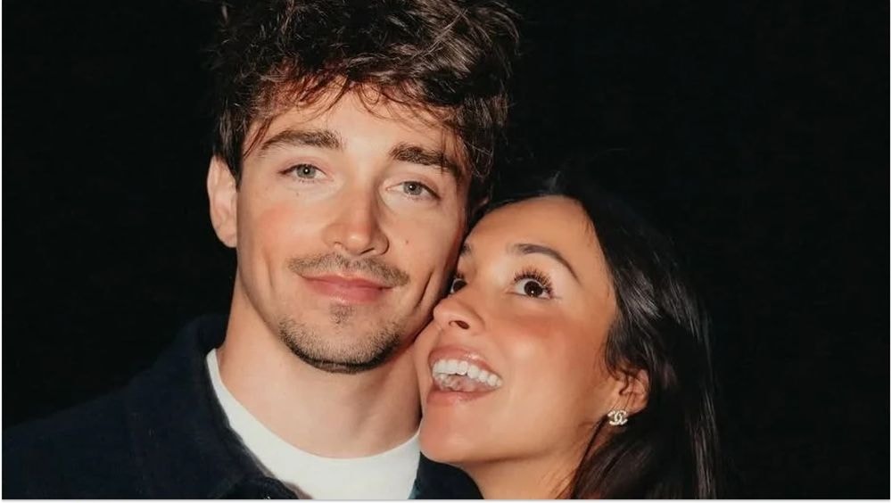 Charles Leclerc et Alexandra Saint Mleux se sont mariés à Monaco : première sortie remarquée au volant d’une voiture d’exception