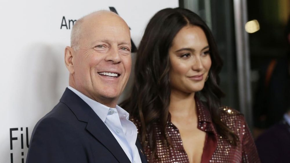 Bruce Willis malade : Emma Heming dénonce le manque de ressource chez le personnel soignant