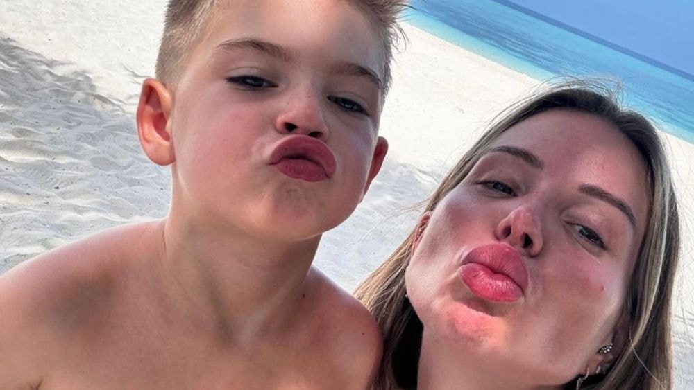 Jessica Thivenin : elle met une robe à son fils Maylone et interpelle la Toile !