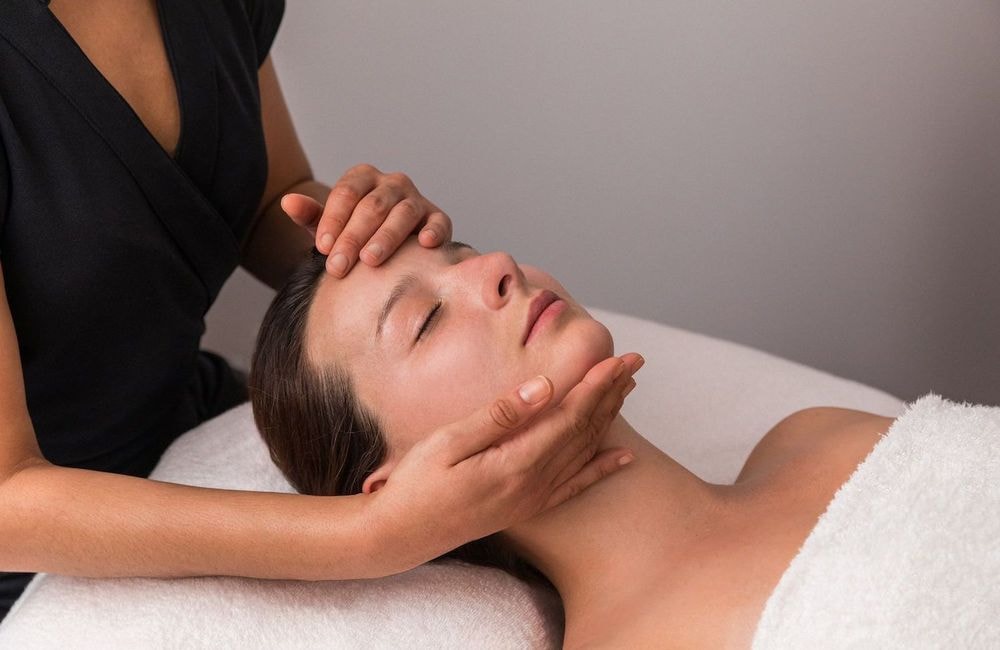Idée cadeau : un moment d’exception au nouveau Spa Algotherm