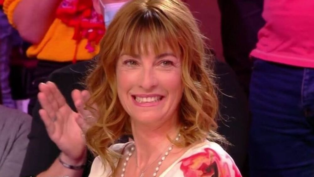 Eve Angeli, sans fard sur Sébastien Cauet, "Je dis juste que...