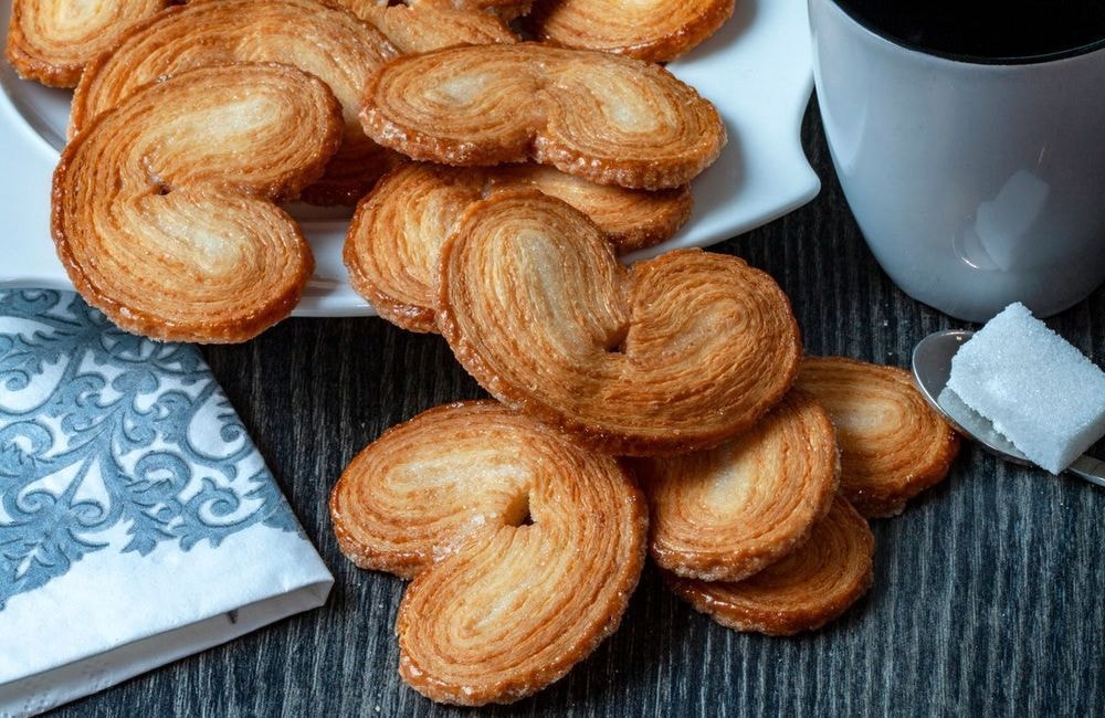 Il vous reste de la pâte feuilletée ou de la frangipane de votre galette maison, voici les 2 recettes à préparer