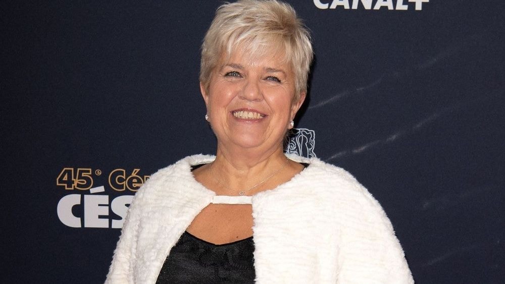“On a des vies parallèles” : Mimie Mathy dévoile son quotidien avec son mari, Benoist Gérard