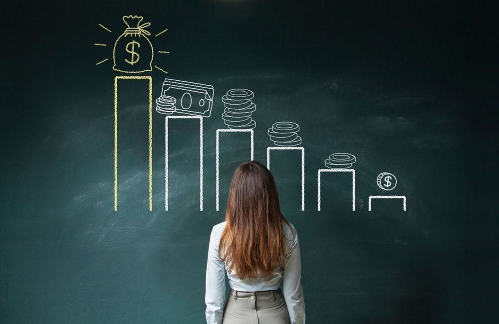 Ma minute Finance : le private equity (ou capital investissement), pourquoi ce placement attire de plus en plus de particuliers ?