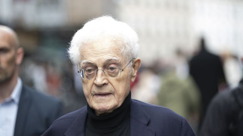 Lionel Jospin, le paradoxe d'un Premier ministre socialiste auteur de 31 milliards d'euros de privatisations