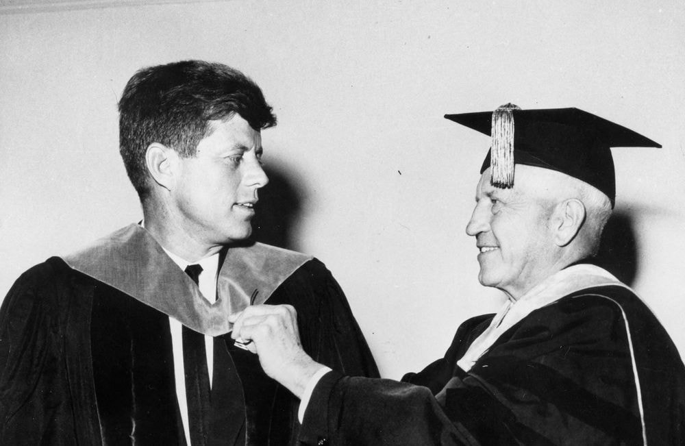"Kennedy" : Netflix ressuscite la dynastie la plus célèbre d’Amérique avec l'un de nos acteurs favoris en Joseph Kennedy Sr.