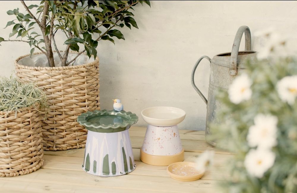 DIY : en 5 minutes chrono, on crée un joli bain pour oiseaux