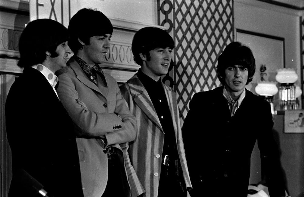 Paul Mescal, Barry Keoghan… Les premières images des nouveaux chouchous d’Hollywood en Beatles