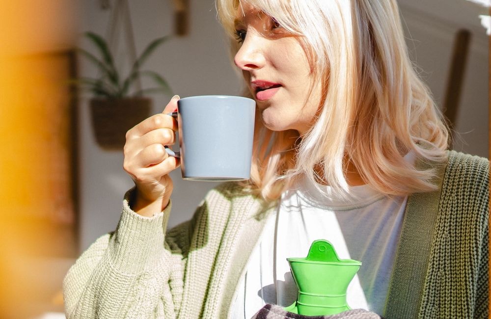 Bouillotte : connaissez-vous la dermite des chaufferettes ? Une dermatologue met en garde