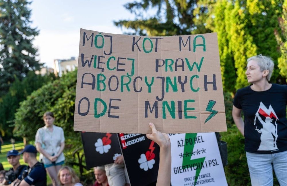 Avortement : la Pologne viole les droits des femmes, estime l’ONU