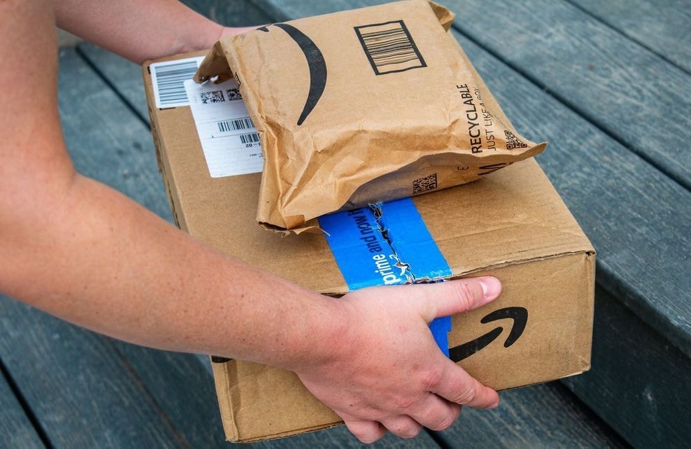 Commandes Etsy, Vinted, eBay… Pourquoi La Poste bloque les colis vers les États-Unis