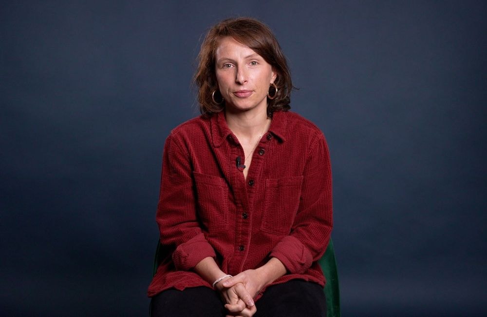 Victime de violences maternelles, Chloé raconte son enfance auprès d’un « orage menaçant de gronder en permanence »