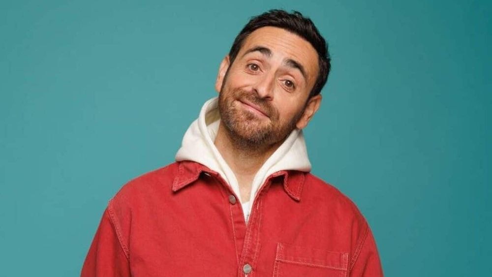 Camille Combal : il fait ses adieux à NRJ, et rejoint une autre radio pour remplacer Nagui !