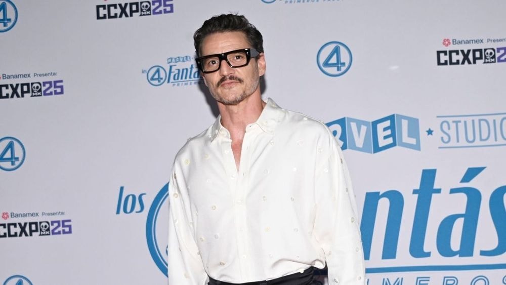 "Envie de gerber" : Pedro Pascal implose au sujet des trans, ses mots forts font écho à J. K. Rowling
