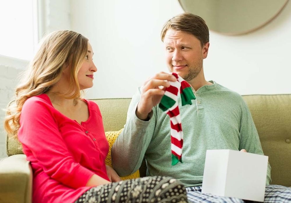 Pourquoi les cadeaux de Noël nous plombent le moral