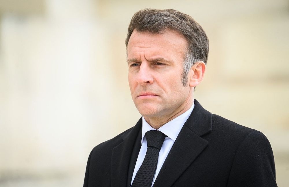 Emmanuel Macron sort du silence pour aider un petit garçon de 4 ans