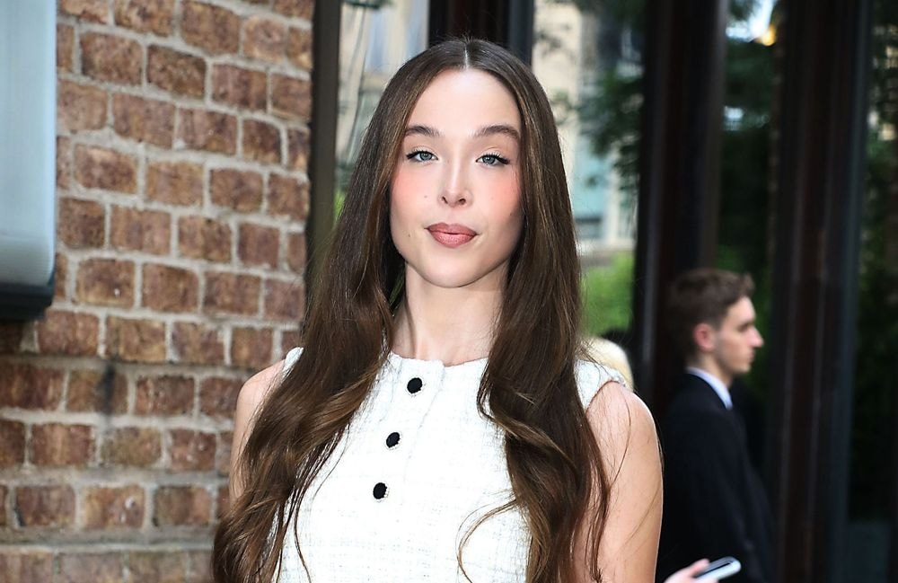 « Monstres » : qui est la fille de Warren Beatty qui incarne Lizzie Borden dans la saison 4 ?