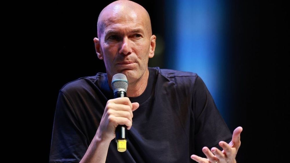Zinedine Zidane n'est PAS le vrai nom de la légende des Bleus, voici son prénom originel : "Chez moi, on m'appelle..."