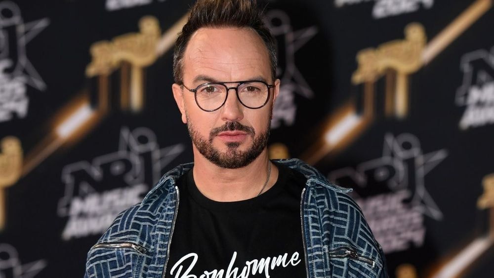Jarry (47 ans) revient sur le jour où il a avoué son homosexualité à son père : "Si c'était à refaire..."