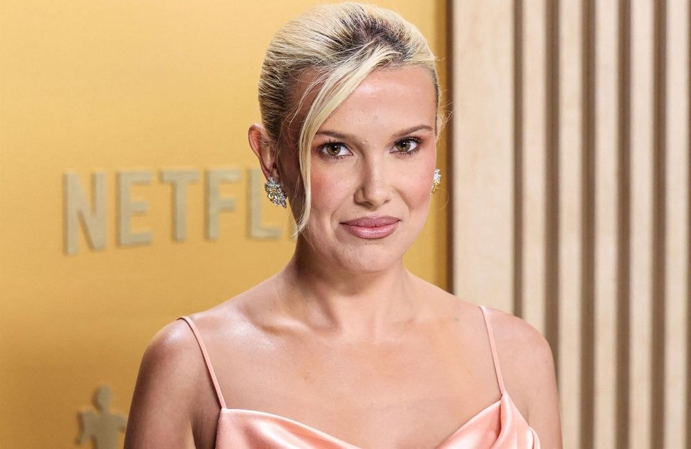 Millie Bobby Brown attire tous les regards avec une coiffure inspirée de Pamela Anderson