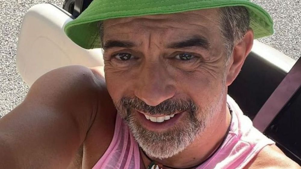 À 53 ans, Stéphane Plaza se confie sur ses vices : « Une bonne douzaine de…