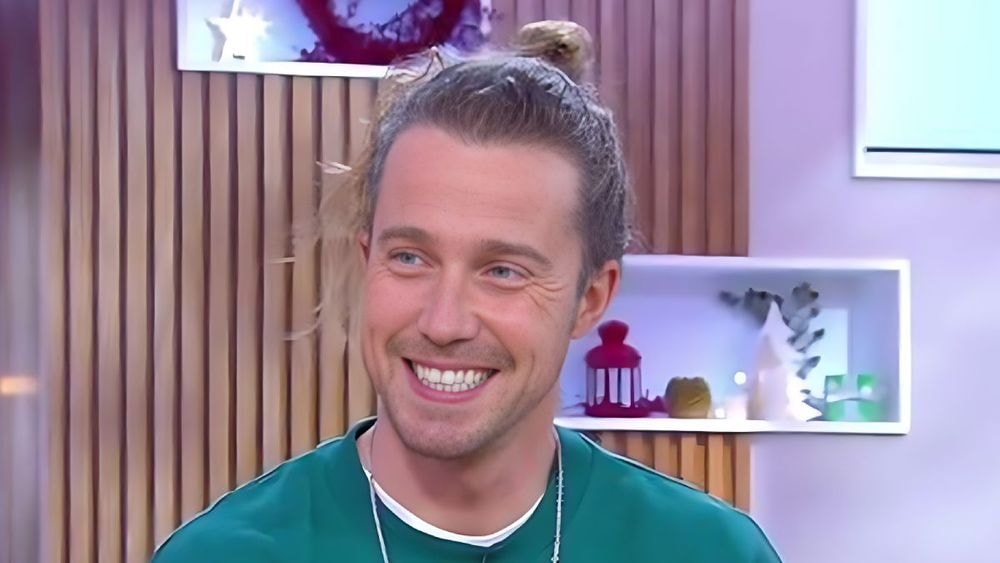Julien Doré (42 ans) séduit par des hommes, confession sur sa vie intime : "J'ai compris que…