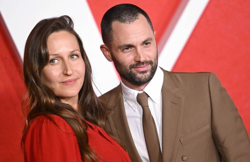 Penn Badgley (« You ») : qui est son épouse Domino Kirke ?