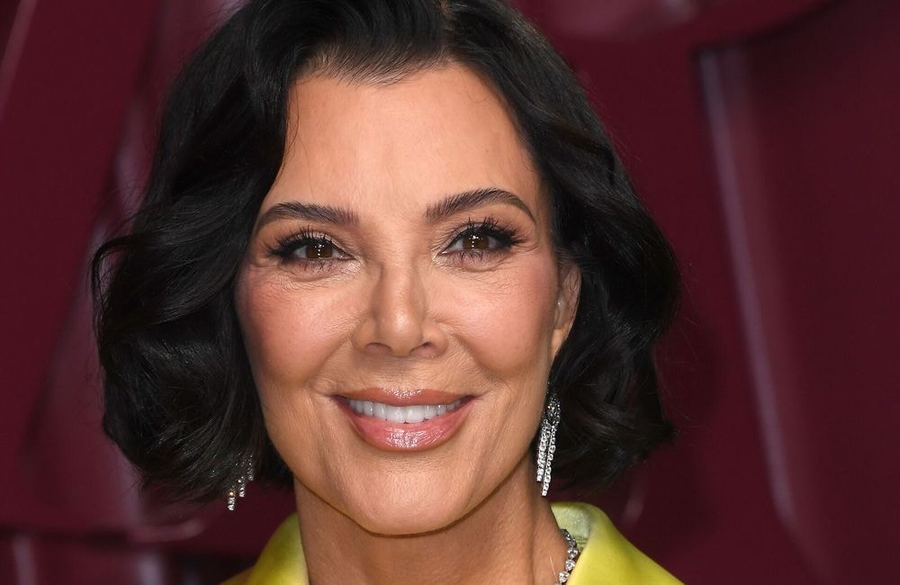 Sans maquillage, Kris Jenner, 70 ans, dévoile sa peau éclatante