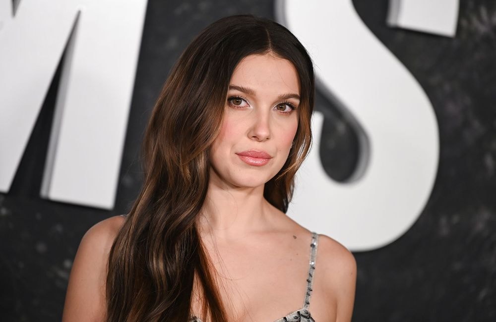 Millie Bobby Brown enflamme la Toile avec sa nouvelle coloration auburn