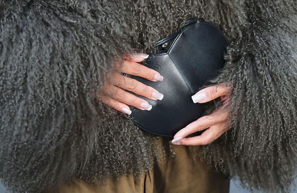 Lace Nails : la manucure très couture qui fait sensation pour les fêtes