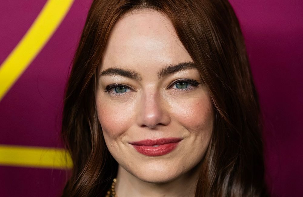 Emma Stone : l’actrice a désormais le crâne rasé et voici pourquoi
