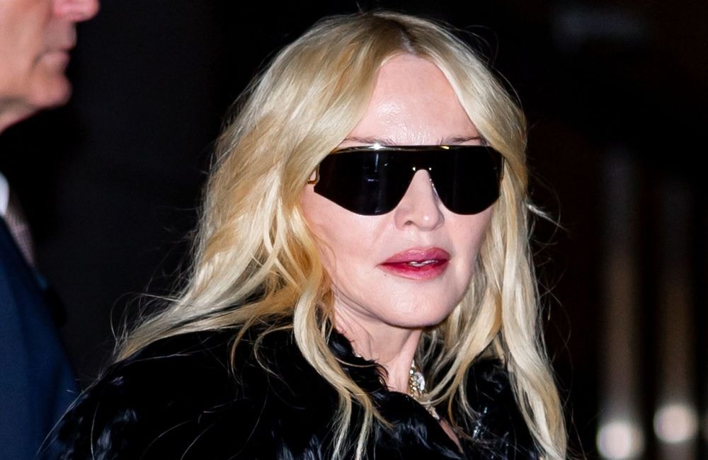 Carré long : Madonna renoue avec son look des années 2000