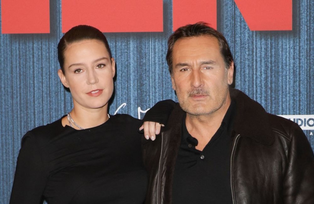 « Mais vous êtes dingues ! » : Gilles Lellouche balance sur la situation amoureuse d’Adèle Exarchopoulos, elle le recadre