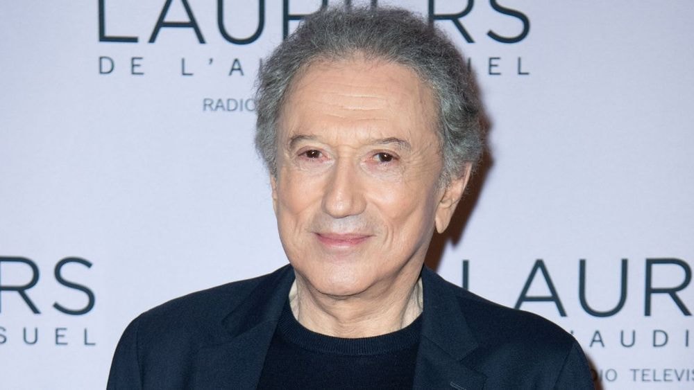 Michel Drucker (82 ans) brutalement honnête sur Cyril Hanouna : "La télévision, ce n'est pas un jeu"