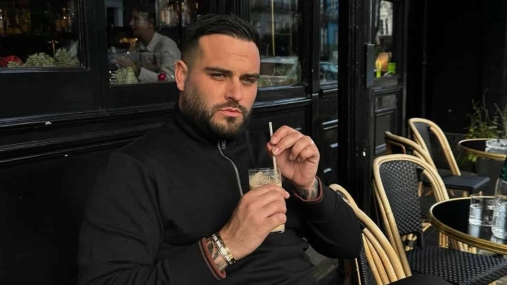 "J'ai 30 ans et je suis obèse" : Nikola Lozina se livre à cœur ouvert sur son surpoids !