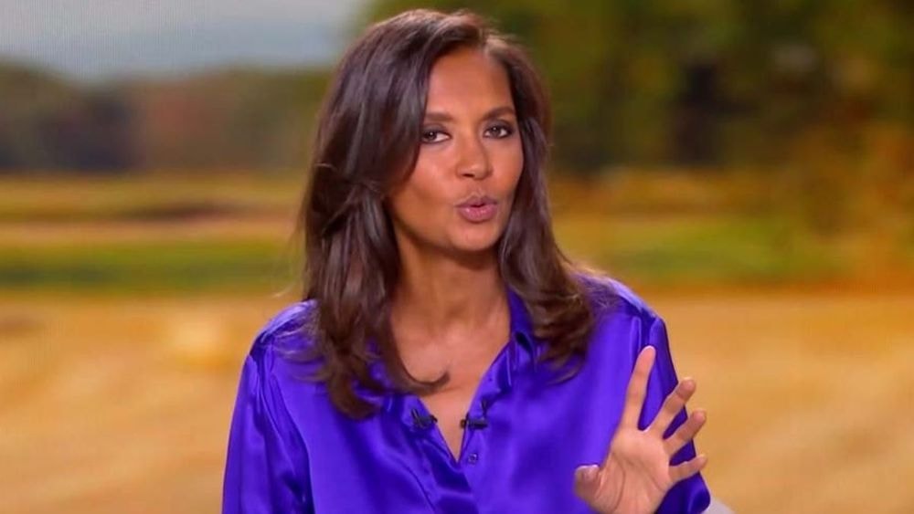 Karine Le Marchand : prête à tout pour empêcher Cyril Hanouna de débarquer sur M6 ? La chaine réagit