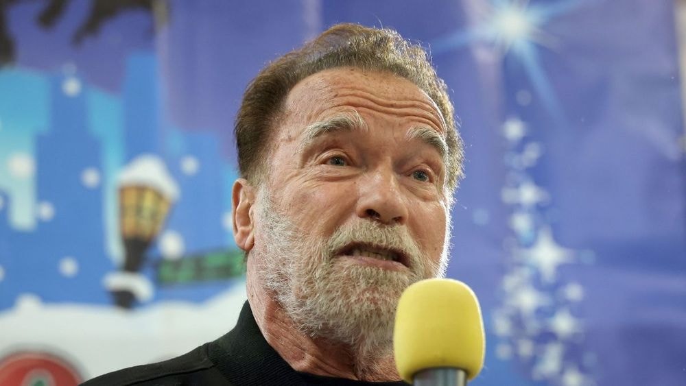 Arnold Schwarzenegger : "Il fait l'amour jusqu'à cinq fois par jour"