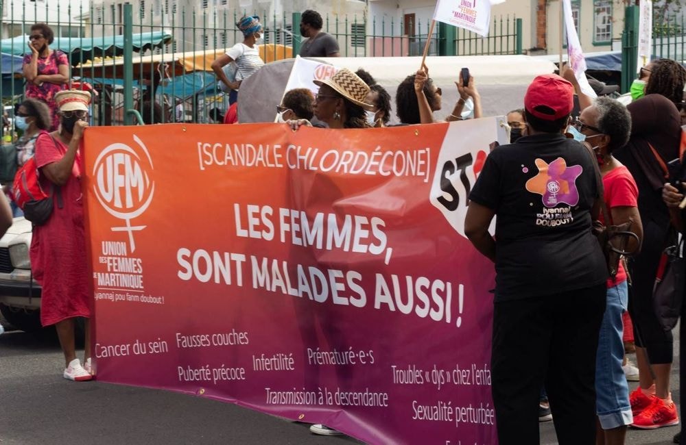 Pourquoi le chlordécone, des décennies après son interdiction, continue de nuire à la fertilité des femmes