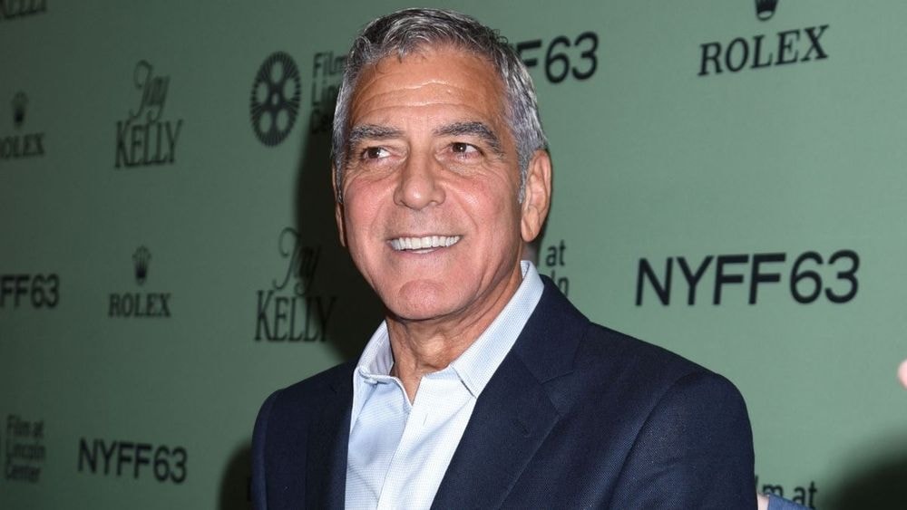 George Clooney se livre sans filtre sur son premier orgasme à 7 ans, "Oh mon Dieu, ça fait du bien”