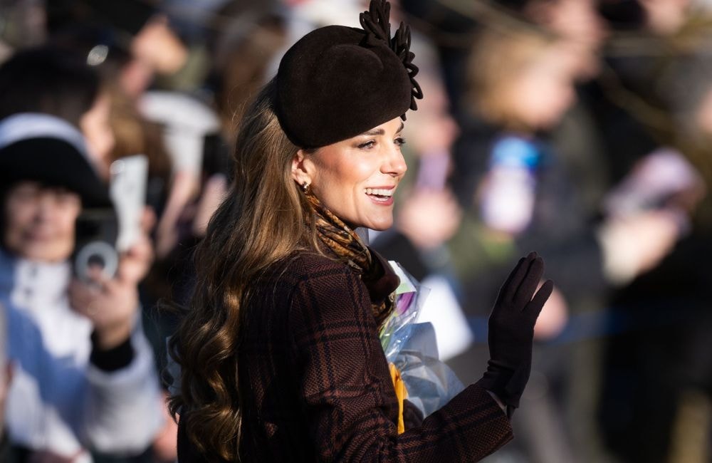 Kate Middleton sublime son regard d’un maquillage festif à la messe de Noël