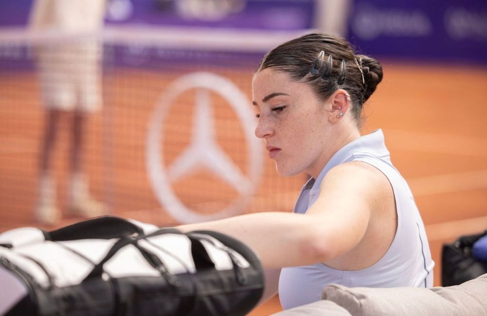 Une journée dans les coulisses d’un tournoi de tennis féminin avec Elsa Jacquemot