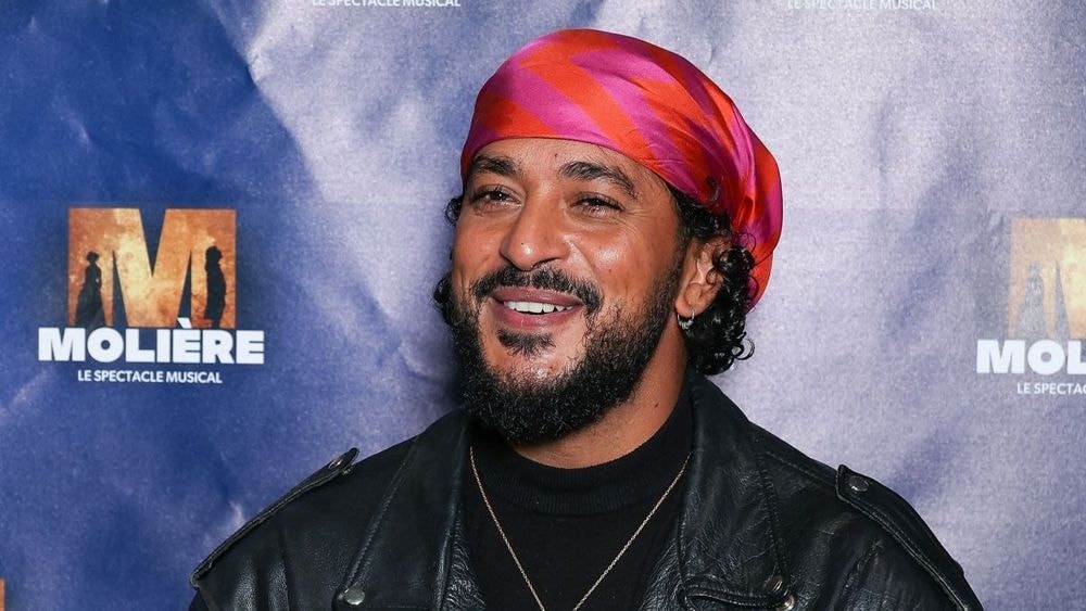 Slimane accusé d'agression sexuelle, le chanteur en fuite de la France, sa carrière terminée ?