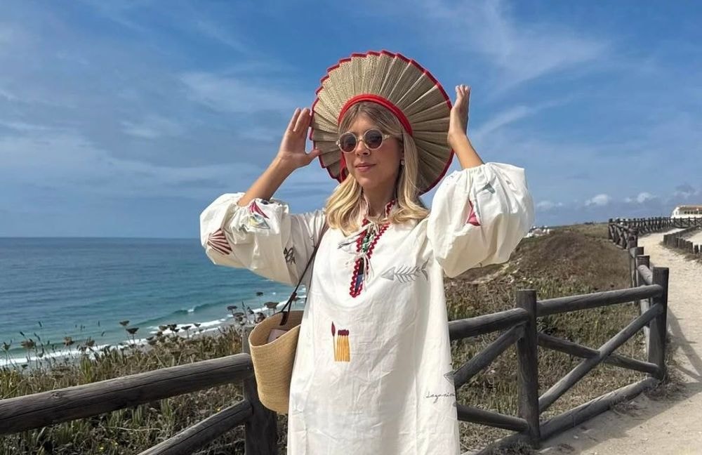 Sur Instagram, les modeuses ont toutes craqué pour ce chapeau plissé