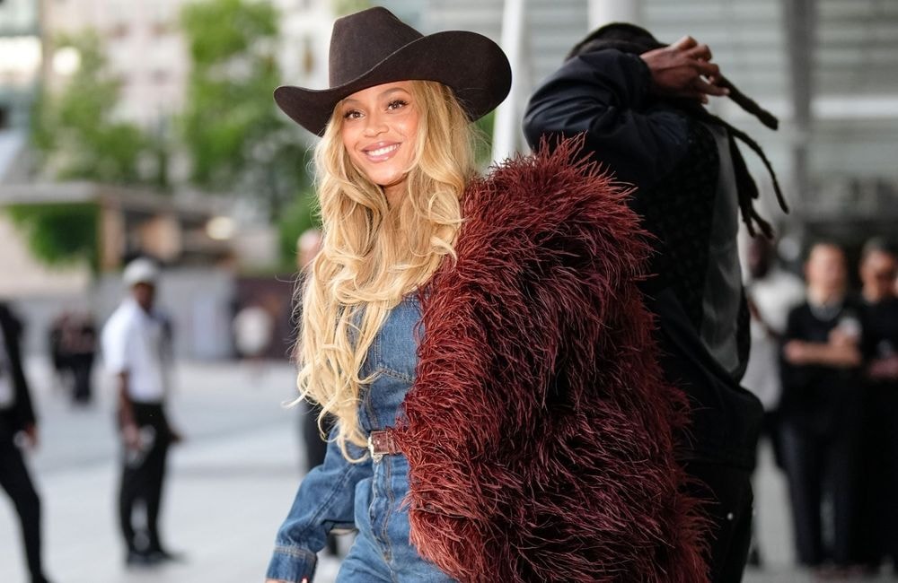 Beyoncé, Rihanna… pourquoi toutes les divas s’arrachent cette marque de parfum