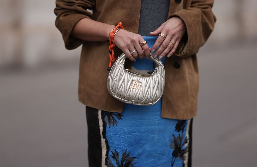 Pourquoi les sacs matelassés nous obsèdent-ils ce printemps ?