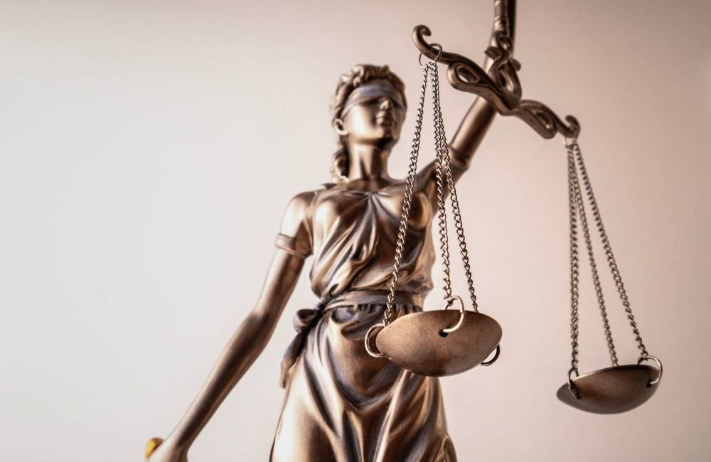 Après l’affaire Pelicot, un quadragénaire jugé pour viol conjugal sur sa compagne endormie