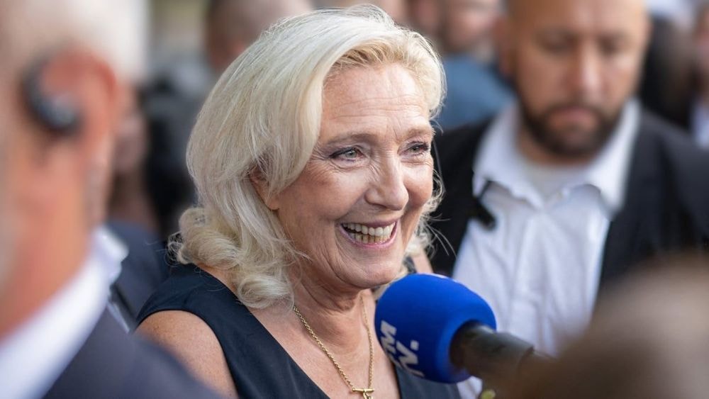 "On ne peut pas" : Marine Le Pen brise le silence face à Gilles Bouleau sur TF1 mardi après le Procès des assistants RN