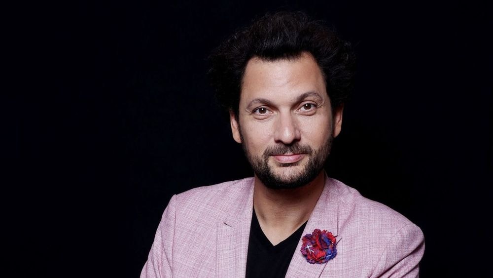 Eric Antoine de nouveau en couple : qui est Gennifer Demey, celle qui fait battre son cœur ?